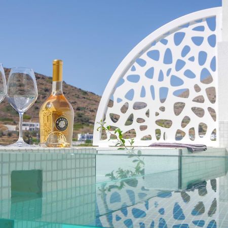 Oro Suites Kini Exterior photo